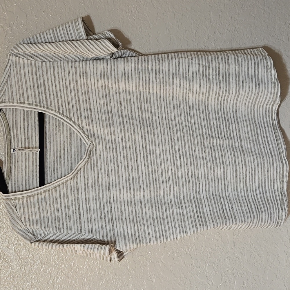 Kuhl Vneck Shirt
